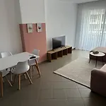 Lulu Suites - Coral